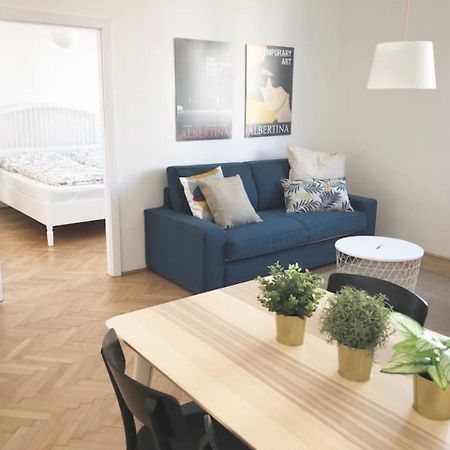 Bright, Lovely And Quiet Apartment At The Heart Of Vienna, Nachmarkt, City Center Luaran gambar